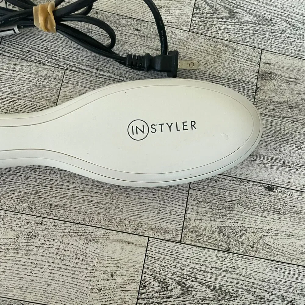InStyler Straightening Brush Womens‎ OS White Ceramic Ionic Heated 450F 00484
